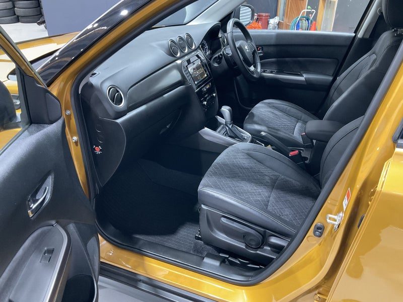 2025 Suzuki Vitara JLX Hybrid 2WD, photo 3