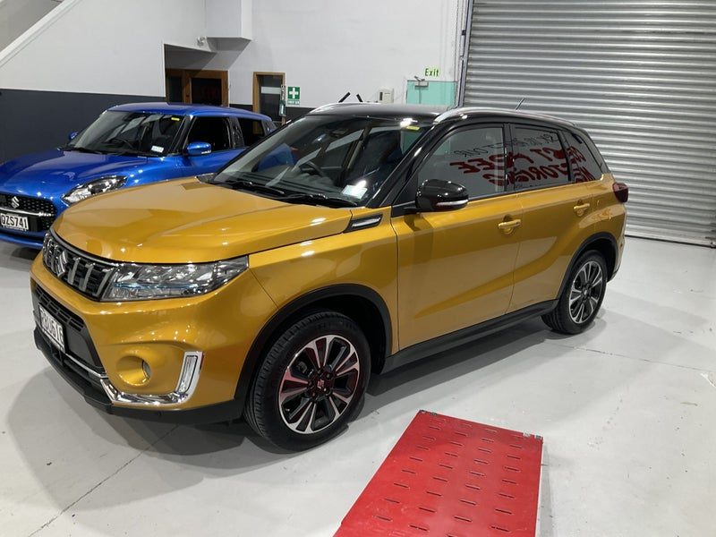 2025 Suzuki Vitara JLX Hybrid 2WD, photo 2