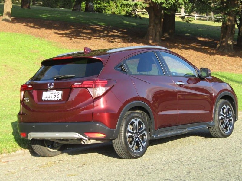 2015 Honda HR-V Sport, photo 2
