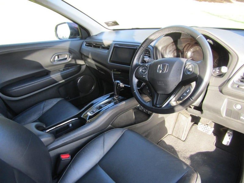 2015 Honda HR-V Sport, photo 3