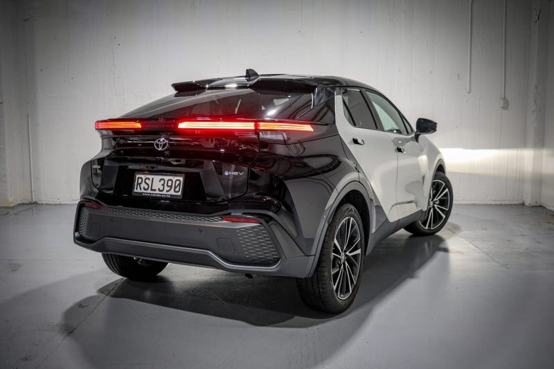 2026 Toyota C-HR Limited 1.8Ph/HD, photo 3