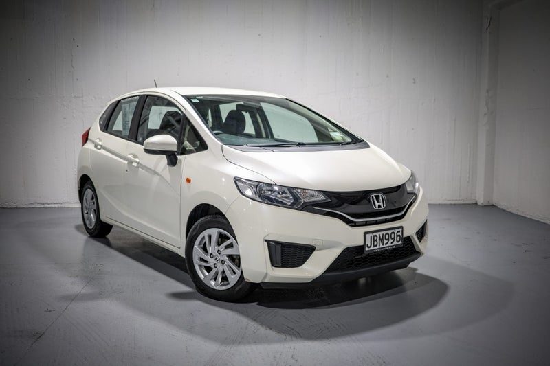 2015 Honda Jazz S