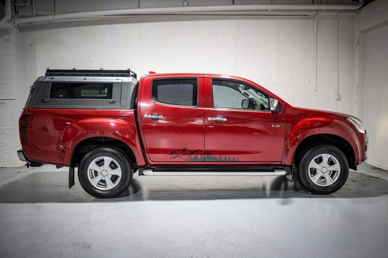 2018 Isuzu D-Max LS DC 3.0D/6AT, photo 2