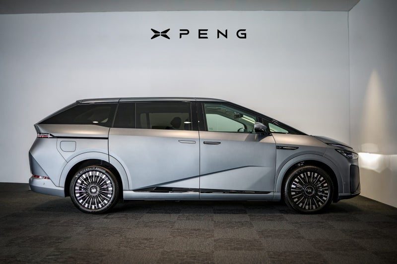 2026 XPENG X9 FWD Standard Range, photo 2