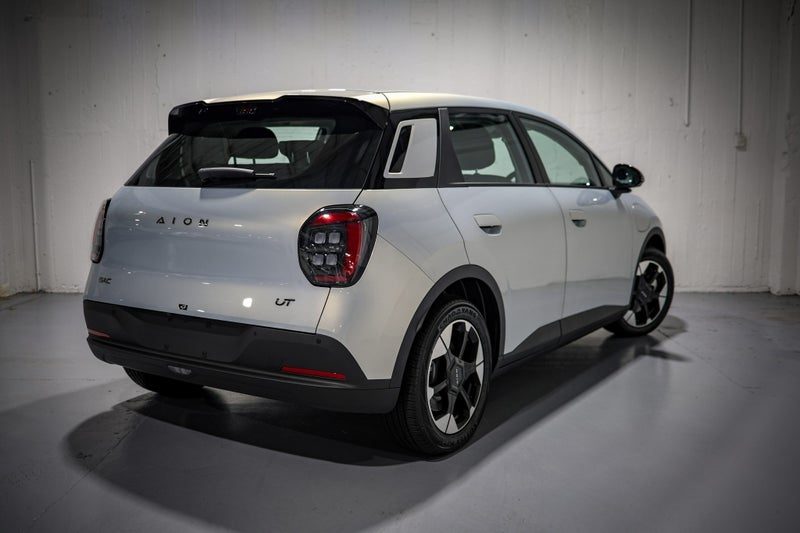 2026 GAC Aion UT 60Kwh/EV/AT Premium, photo 3