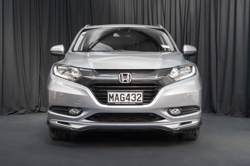 2017 Honda HR-V Sport, photo 3