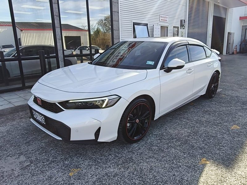 2025 Honda Civic Sr 2.0Peh/Hd, photo 2