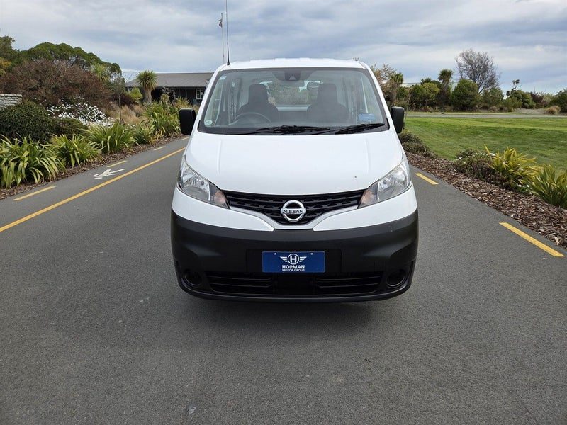 2020 Nissan NV200 5 Door, photo 2