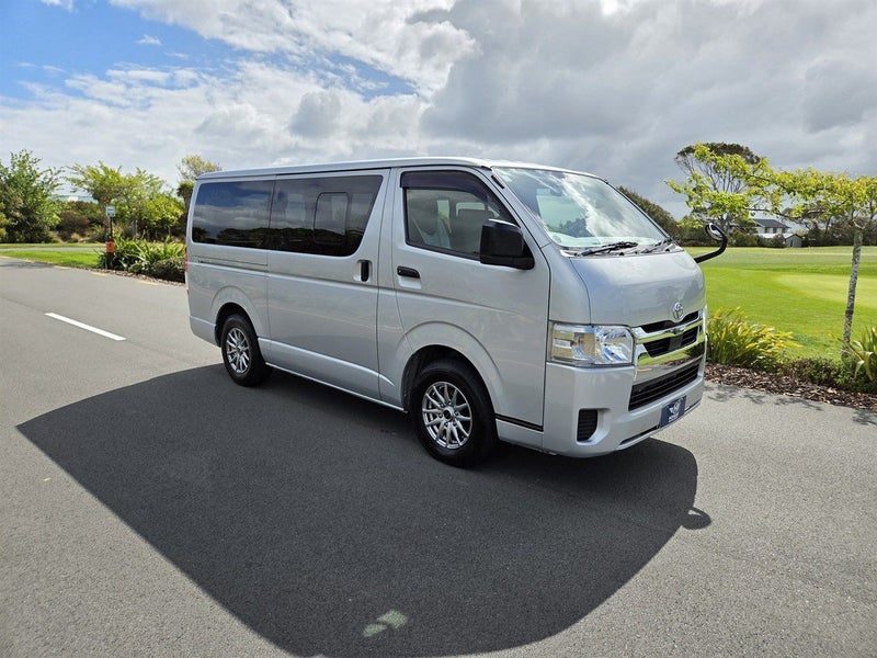 2022 Toyota Hiace Diesel 2.8 TD GL 5 Door LWB 6AT