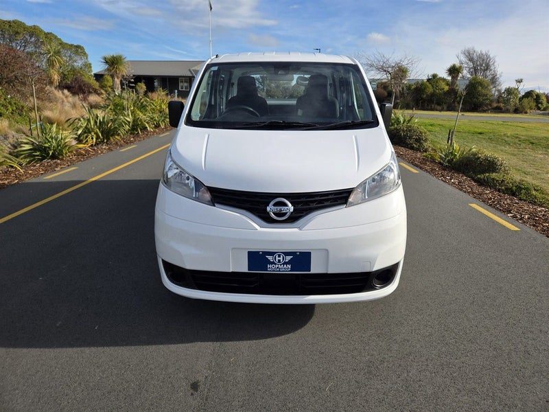 2021 Nissan NV200 5 Door, photo 2