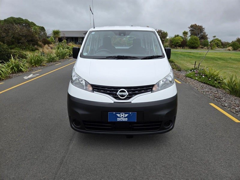 2020 Nissan NV200 5 Door, photo 2