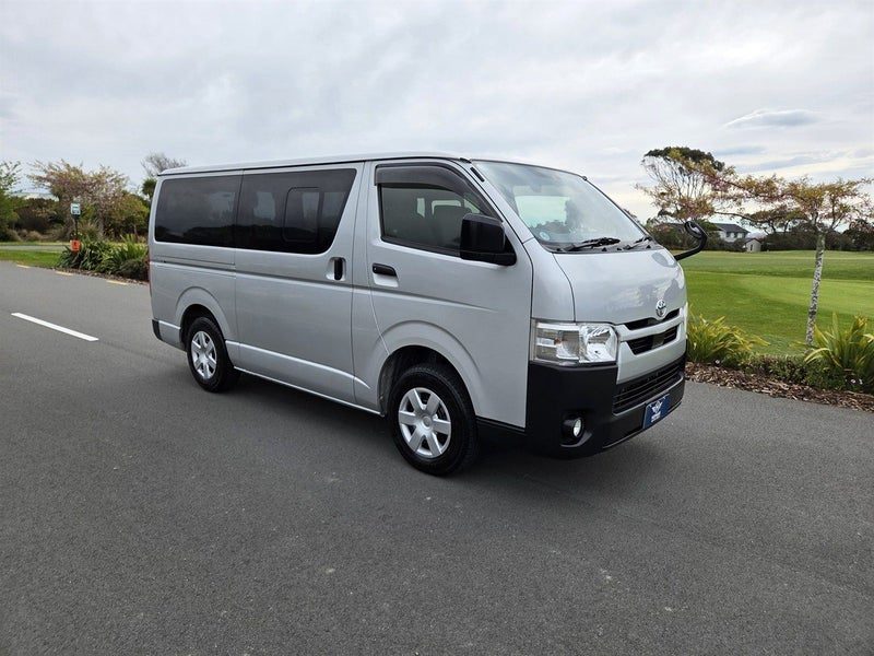2021 Toyota Hiace Diesel 2.8 TD 4WD 5 Door LWB