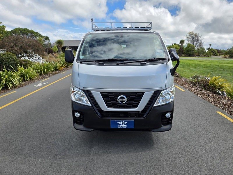 2021 Nissan NV350 Diesel 2.5 TD 5 Door LWB, photo 2