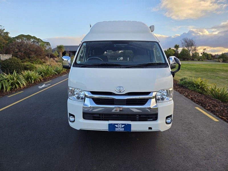2021 Toyota Hiace ZX Campervan 4WD 2.7 6AT, photo 2