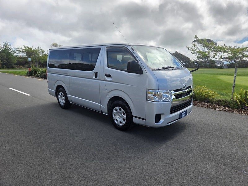 2022 Toyota Hiace Diesel 2.8 TD GL 5 Door LWB 6AT
