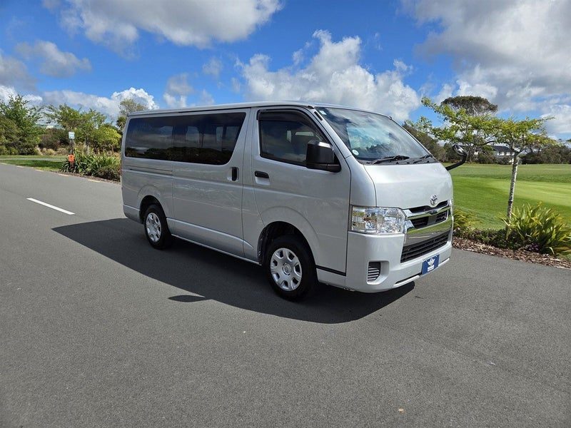 2021 Toyota Hiace Petrol 2.0 GL 5 Door LWB 6AT