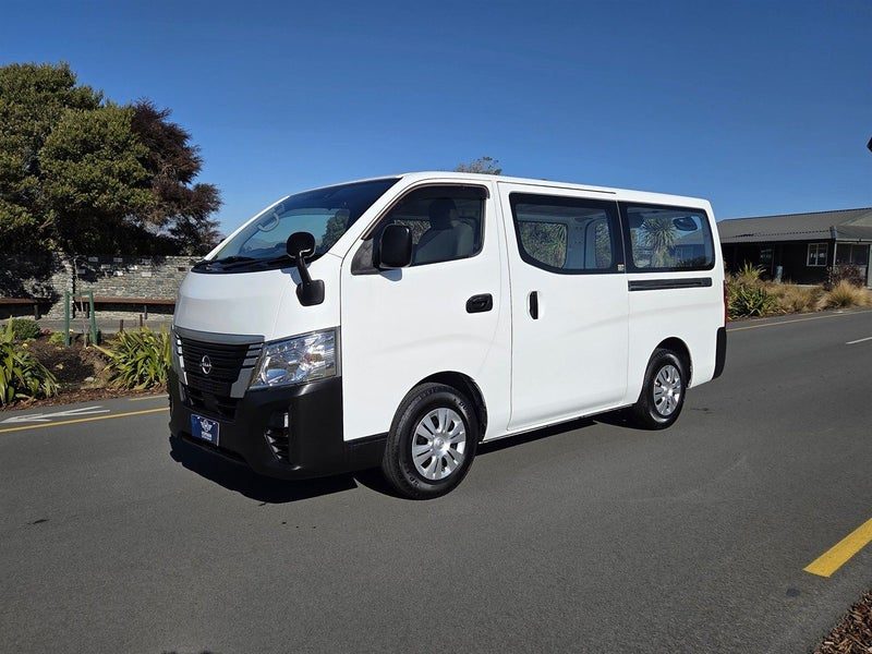 2022 Nissan NV350 5 Door 2.0 Petrol, photo 3