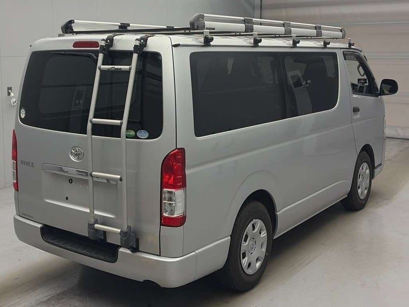 2018 Toyota Hiace 2.8 TD GL, photo 2