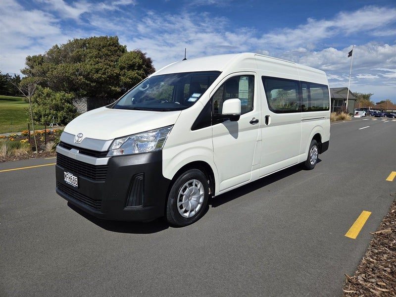 2019 Toyota Hiace ZX GVN 2.8DT/6AT, photo 2