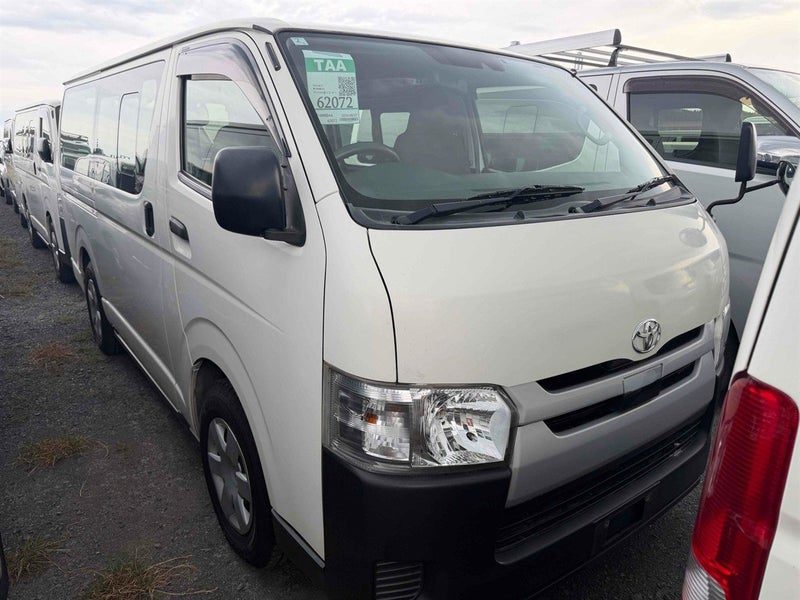 2020 Toyota Hiace VAN DX, main photo