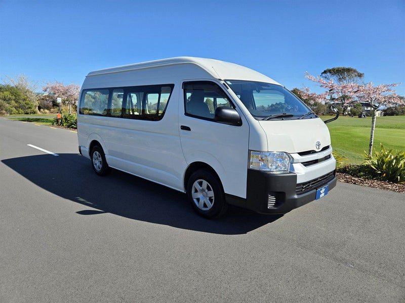 2020 Toyota Hiace Diesel 2.8 TD Jumbo ZX 4WD, main photo