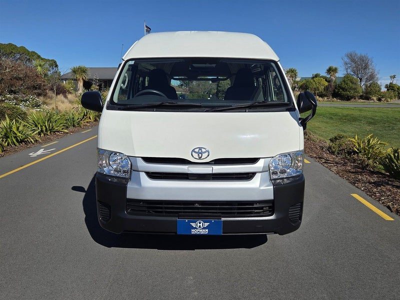 2020 Toyota Hiace Diesel 2.8 TD Jumbo ZX 4WD, photo 2