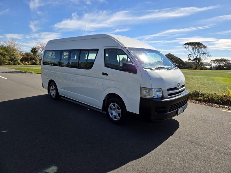 2010 Toyota Hiace 11 Seat 3.0TD ZX
