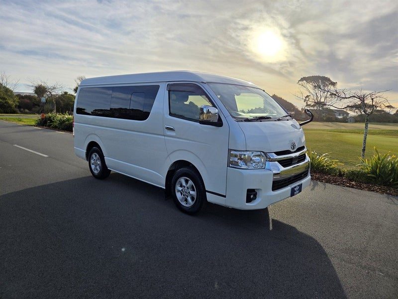 2024 Toyota Hiace 10 Seat Minibus 2.7 Petrol 4WD