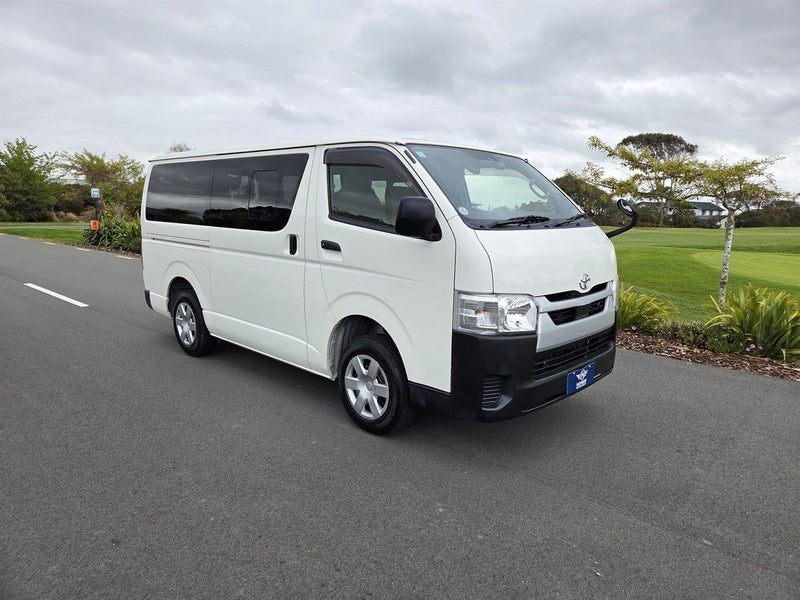 2021 Toyota Hiace Diesel 2.8 TD 5 Door LWB 6AT