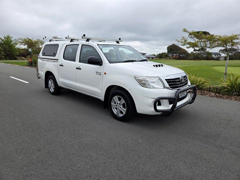 2015 Toyota Hilux 2WD 3.0TD DC Ute 5M, main photo