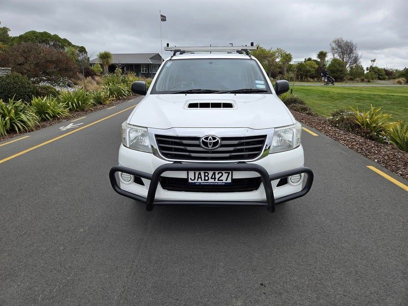 2015 Toyota Hilux 2WD 3.0TD DC Ute 5M, photo 2