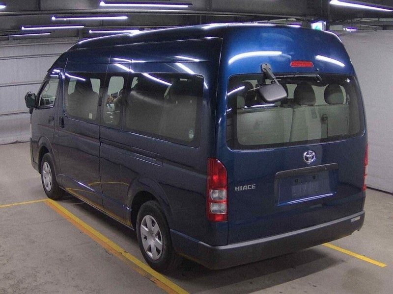 2020 Toyota Hiace COMMUTER 4D 4WD SUPER LONG DX, photo 3