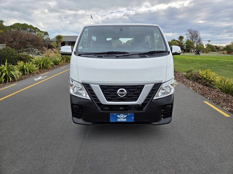 2021 Nissan NV350 Diesel 2.5 TD 5 Door LWB, photo 2