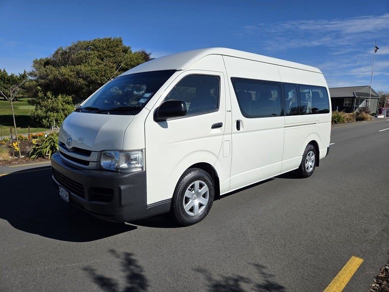 2010 Toyota Hiace 12 Seat 3.0TD Minibus ZX, photo 3