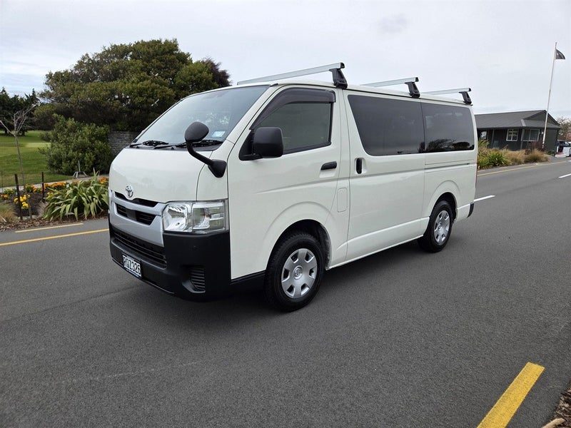 2021 Toyota Hiace Petrol 2.0 5 Door LWB 6AT, photo 3