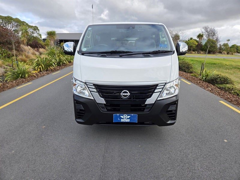 2022 Nissan NV350 Petrol 2.0 5 Door LWB, photo 2
