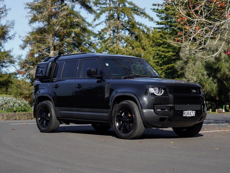 2022 Land Rover Defender D300
