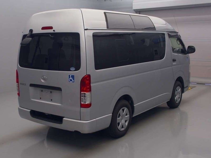 2019 Toyota Hiace Mobility Wheel Chair, photo 3