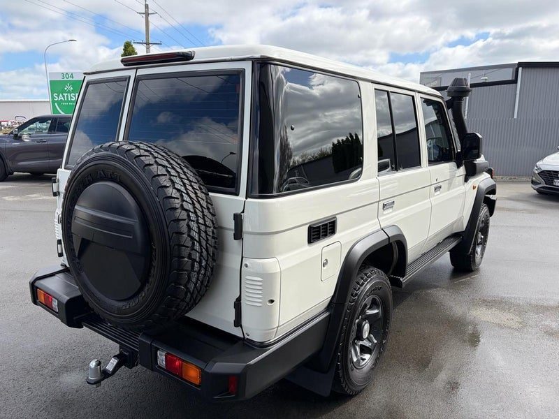 2024 Toyota Land Cruiser LX 2.8DT/4WD/6AT, photo 3