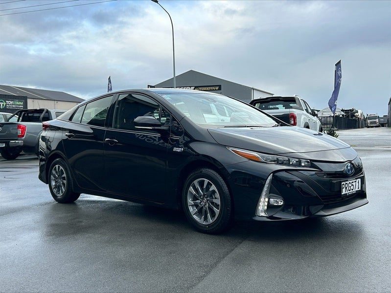 2022 Toyota Prius PRIME PHEV/CVT, photo 2