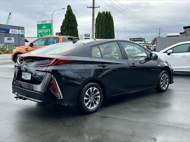 2022 Toyota Prius PRIME PHEV/CVT, photo 3