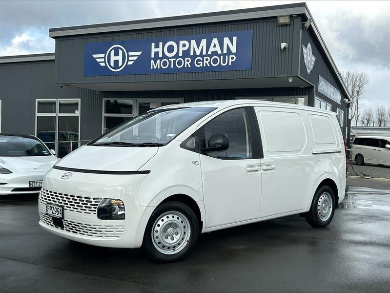 2022 Hyundai Staria Load 2.2DT/8AT