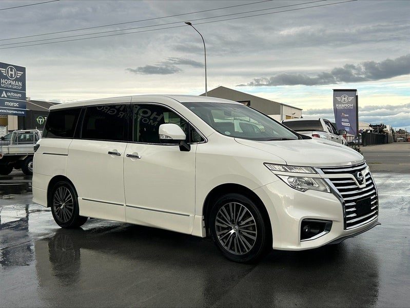 2017 Nissan Elgrand 250 HIGHWAY STAR S, photo 2