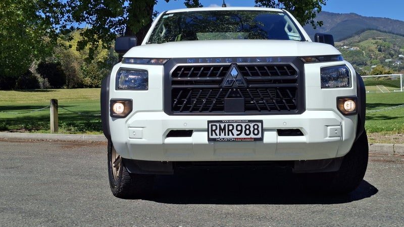 2026 Mitsubishi Triton GLX 4WD - SUPER DEMO!, photo 3