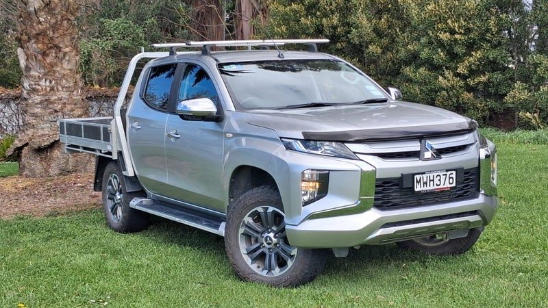 2020 Mitsubishi Triton DC Glxr 6AT 2.4D/4WD