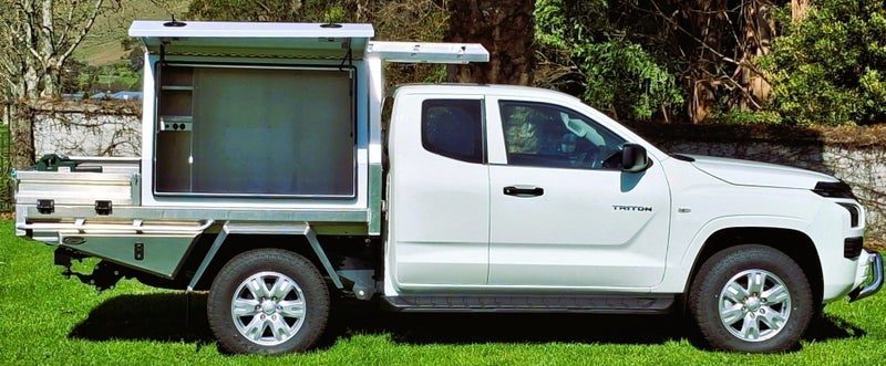 2026 Mitsubishi Triton Club cab, photo 3