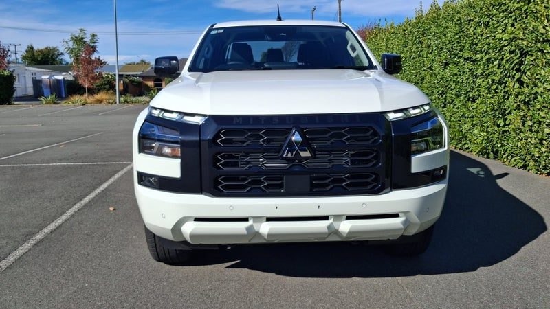 2026 Mitsubishi Triton GLXR 4x4 - New Model, photo 2