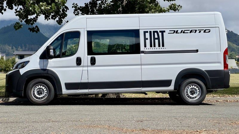 2026 Fiat Ducato LWB Mid Roof Van, photo 2