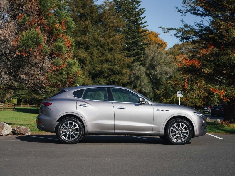 2021 Maserati Levante Gransport 3.0P 4WD 5Dr Wagon, photo 3