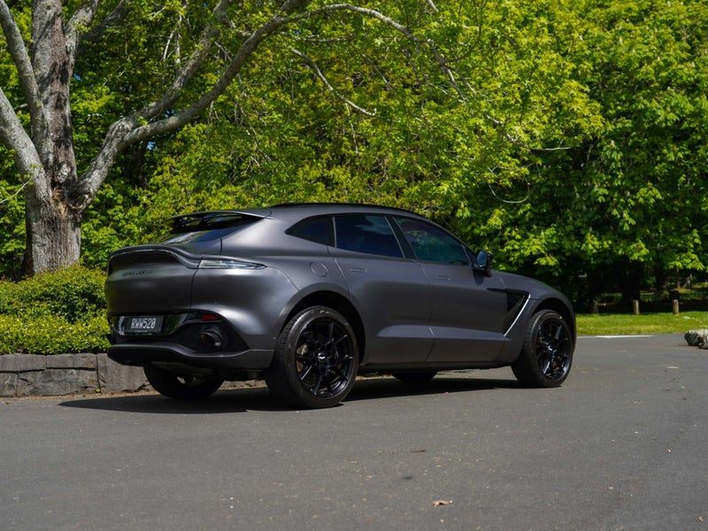 2022 Aston Martin DBX 4.0P 4WD 9A 5Dr Wagon, photo 2
